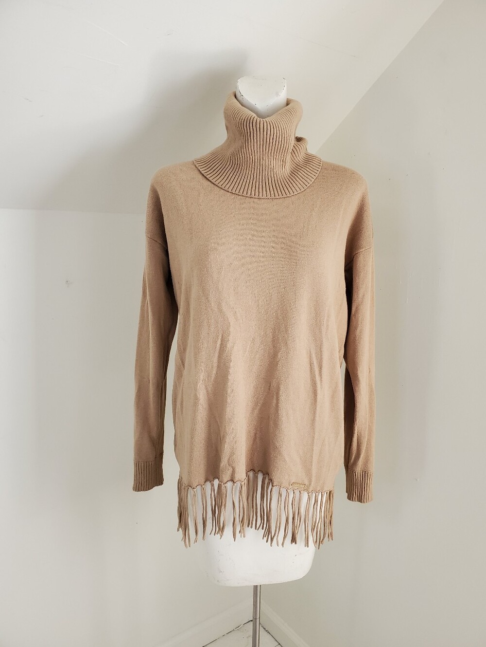 Michael Kors Tan Beige Turtleneck Sweater Top With Fringe